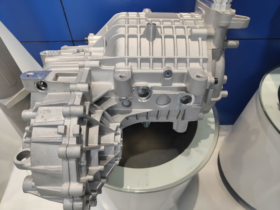 電気自動車用のカスタマイズされたアルミニウム合金 鋳造式EVドライブモーターハウジング